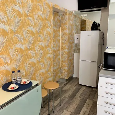 Apartment T1 - Rua Costa Cabral - Transportes Na Porta